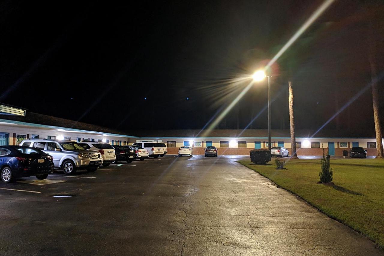 Cheerio Inn - Glennville Bagian luar foto